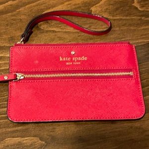 Kate Spade New York wristlet wallet